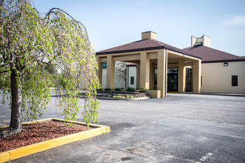 Hotel Comfort Inn New Columbia