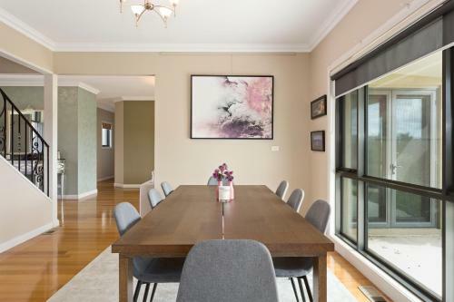 Luxury Waterfront Family Home-tasmania (i)-l'abode
