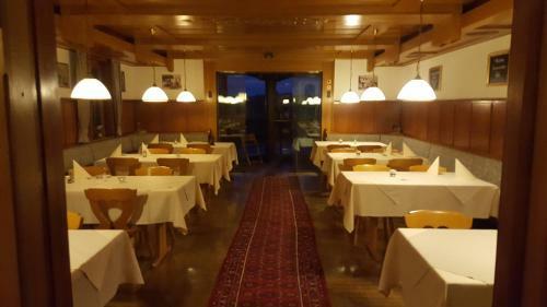 Posada Gasthof R�ssle