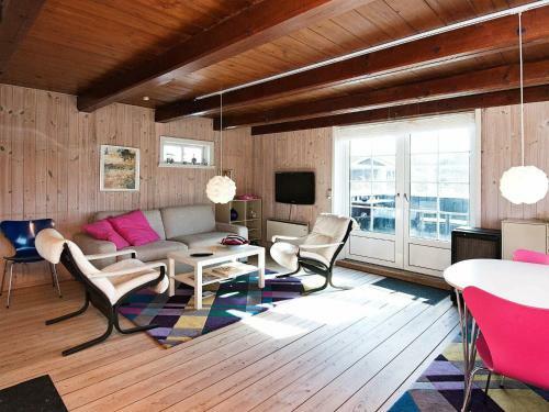 Two-bedroom Holiday Home In Fan� 10