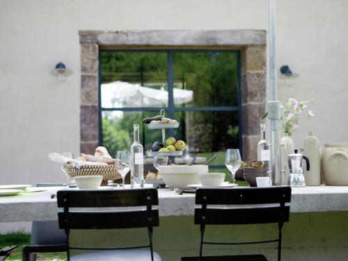 Detached Holiday Home In Braize With Terrace