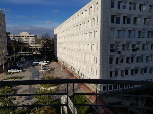 Bed & Breakfast Chambre Spacieuse Avec Balcon Et Petit D�jeuner