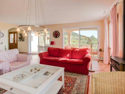 Charming Villa With Private Pool Near Lake In Oupia