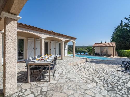 Lovely Villa In Oupia With Private Swimming Pool