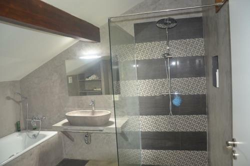 Hostal Maison Marie Louise