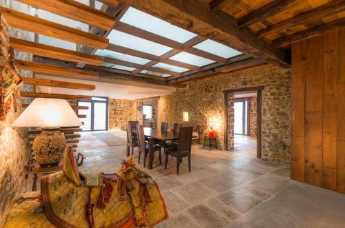 Hostal Maison Marie Louise
