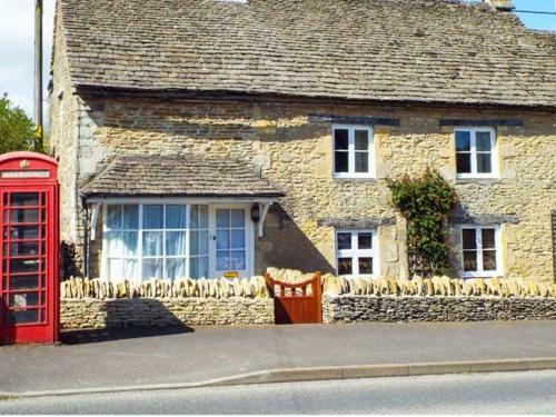 Meadow Cottage, Cirencester