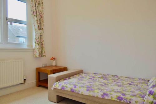 Apartamento 3 Bedroom House With Parking Sleeps 5