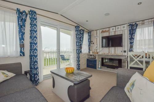 Caravan Holidays Hopton
