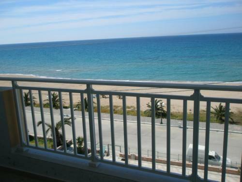 Hotel Whitesands Beach Resort