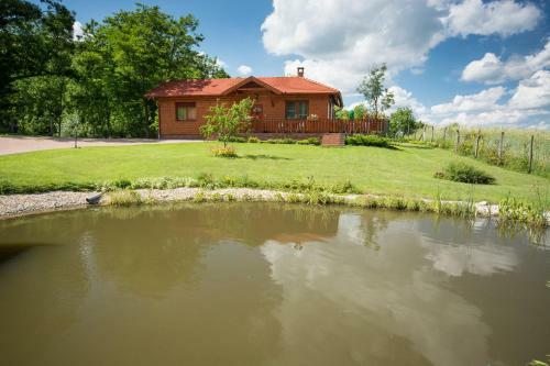 Hostal Vadmacska Vad�sz �s Vend�gh�z