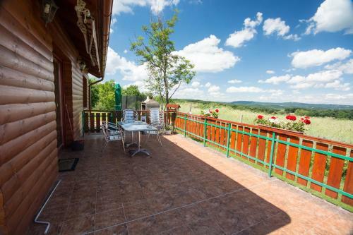 Hostal Vadmacska Vad�sz �s Vend�gh�z
