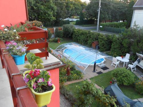 Hostal Aranyes? Vend�gh�z Csorbai
