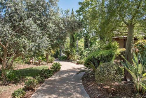 Hotel Song Of Galilee