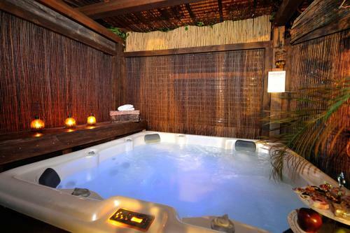 Lodge Nichochot Provence