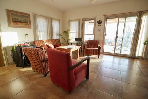 Hostal Freedom Guesthouse