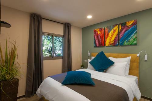 Lodge Out Of Africa Resort