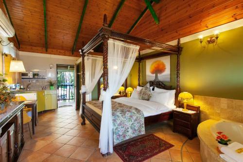 Lodge Out Of Africa Resort