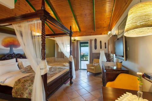 Lodge Out Of Africa Resort