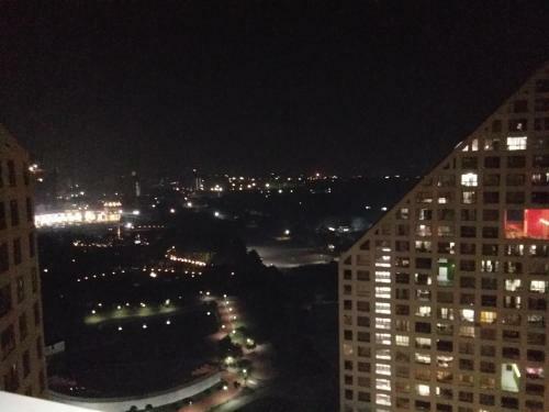 Hostal 3bhk Pure Veg Apartment In Amanora