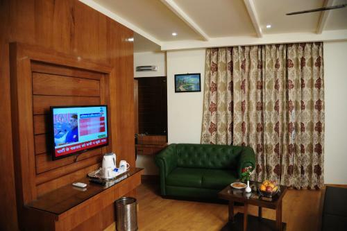 Hotel Grand Sharan