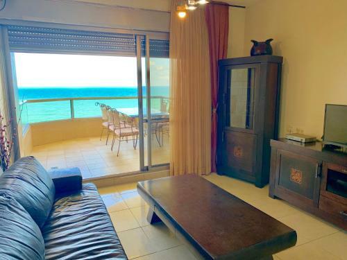 Royal King David Apartment