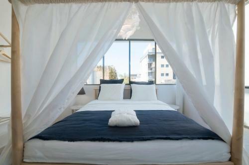 Nachlat Binyamin Bauhaus Luxury Apartments