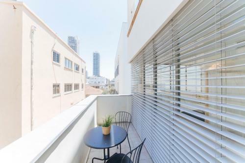 Nachlat Binyamin Bauhaus Luxury Apartments