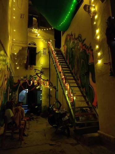 Castle Namahstay Hostel & Art Space