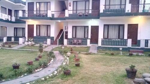 Posada Van Durga Villas & Suites