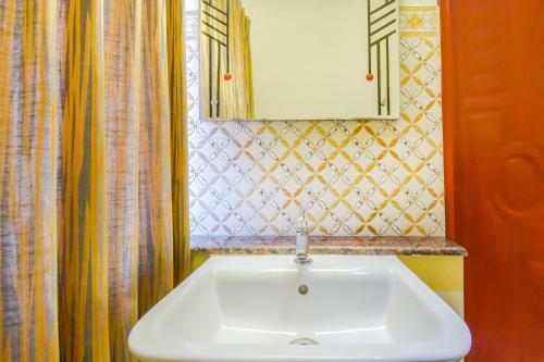 Fabhotel Thaneegai Heritage Town