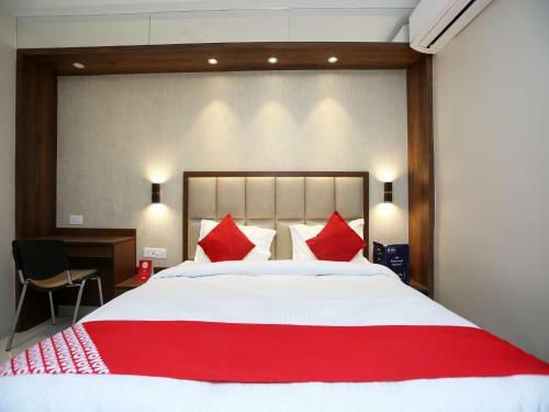 Oyo 18890 Hotel City Inn