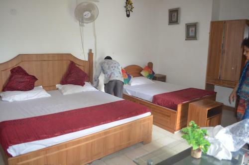 Hotel Centre Point Resorts & Club Palampur