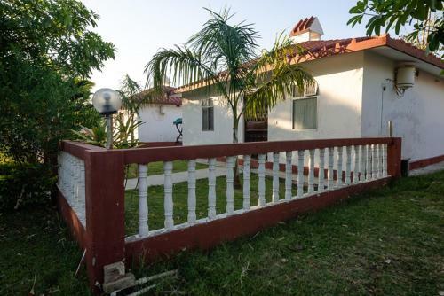 Hotel Upvan Wildlife Resort - Pura Stays