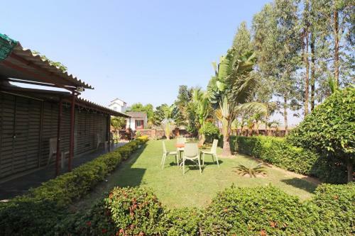 Hotel Oyo 29996 Samriddhi Highway Inn