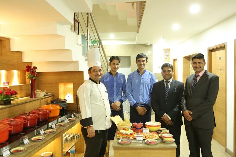 Sparrow Inn By Mgb Hotels