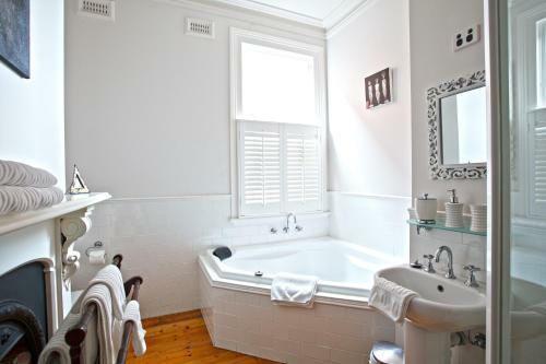 Captains Retreat B&b, Cottages And Apartments