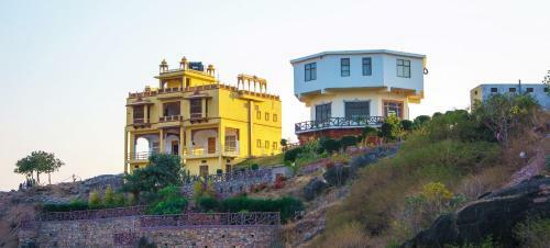 Hotel Lake Alpi Kumbhalgarh