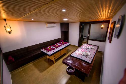Hotel Siri Nature Roost