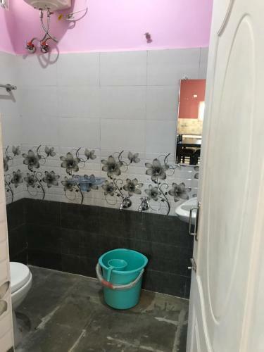 Hotel Praba Rooms And Cottages
