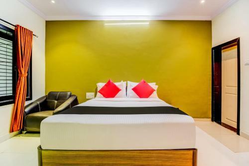 Hotel Capital O 46872 Gunwant Holidays