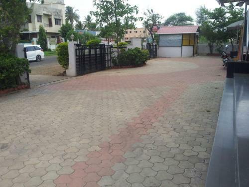 Sarang Lodging & Boarding