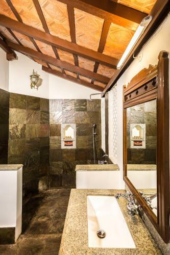 Hotel Mantra Koodam-cgh Earth