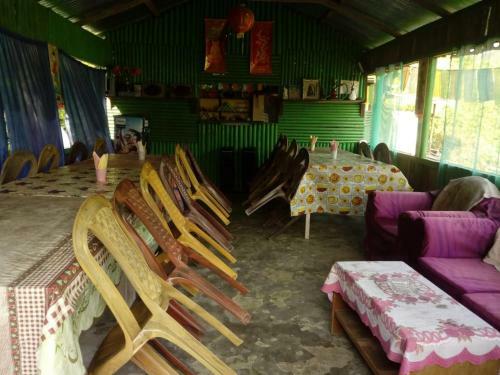 Vamoosetrail Pedong Village Resort