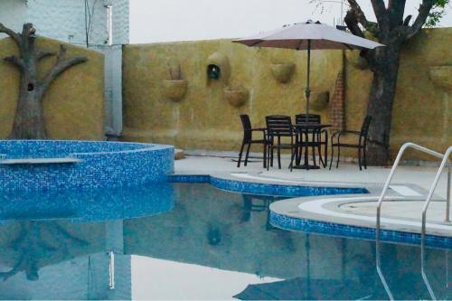 Hotel Royal Karhandla Resort
