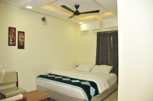 Hotel Pasupala Grand
