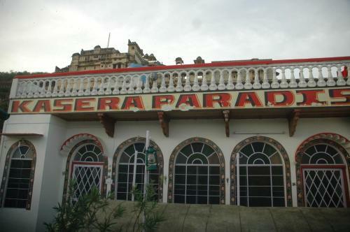Hotel Kasera Paradise
