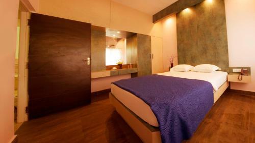 Hotel Temple Stays - Friendliness & Cleanliness Room