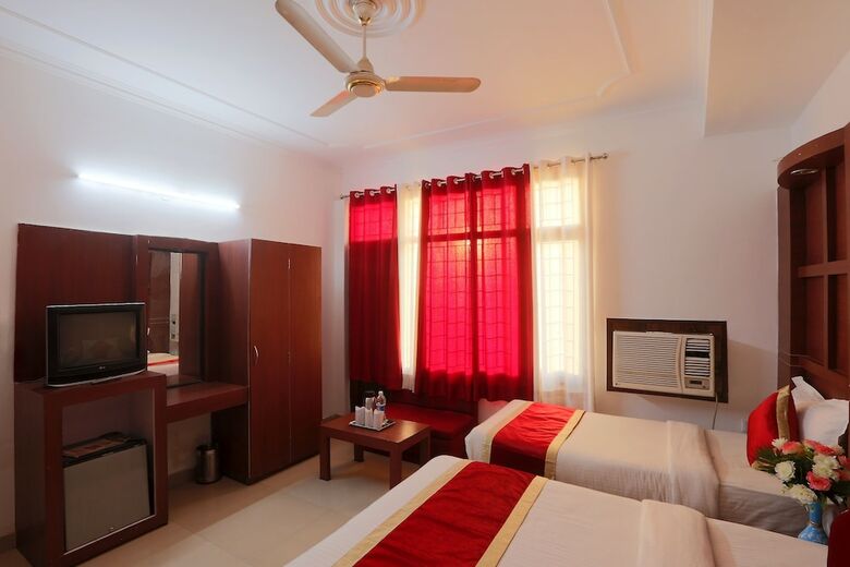 Hotel Katra Residency