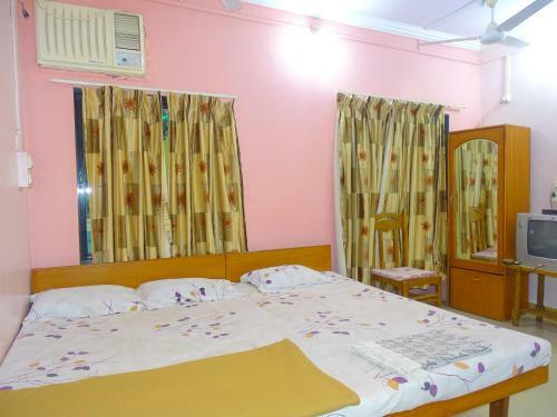 Hotel Jogalekar Cottage